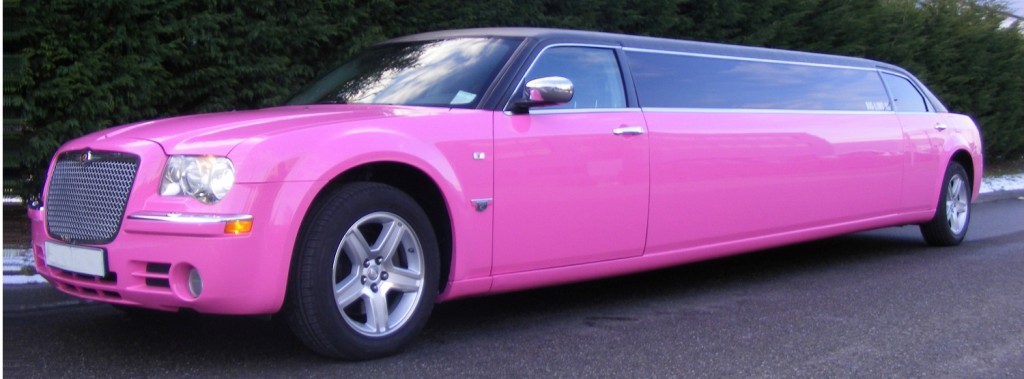 Roze Chrysler limousine huren Roze Chrysler limousine huren